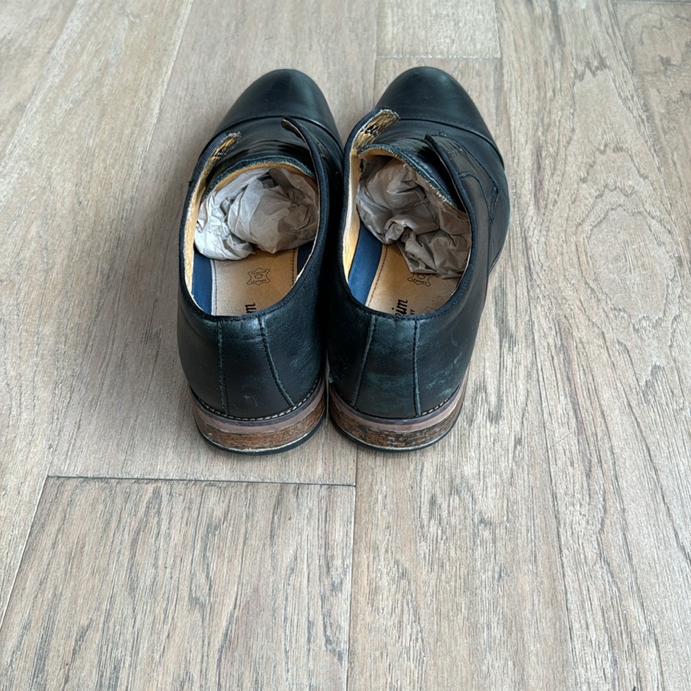 Florsheim Men’s 9.5 Cap Toe Oxford Leather Shoes - Picture 3 of 7